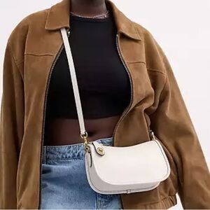 Coach Swinger bag chalk